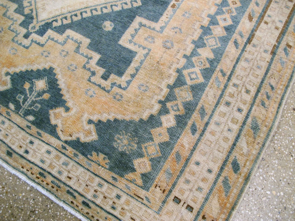 Vintage Persian Afshar Rug, No.27197 - Galerie Shabab