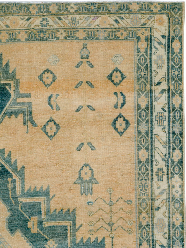 Vintage Persian Afshar Rug, No.27198 - Galerie Shabab