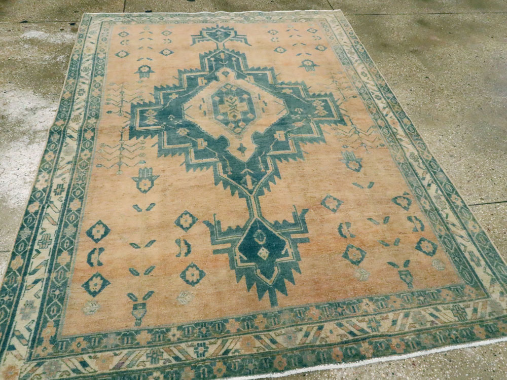 Vintage Persian Afshar Rug, No.27198 - Galerie Shabab