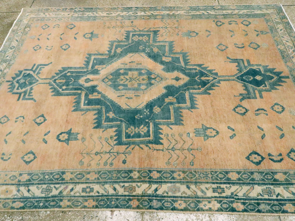 Vintage Persian Afshar Rug, No.27198 - Galerie Shabab