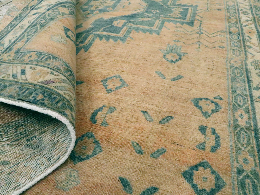 Vintage Persian Afshar Rug, No.27198 - Galerie Shabab