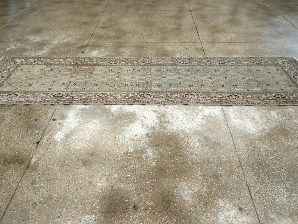 Vintage Persian Malayer Runner, No.27204 - Galerie Shabab