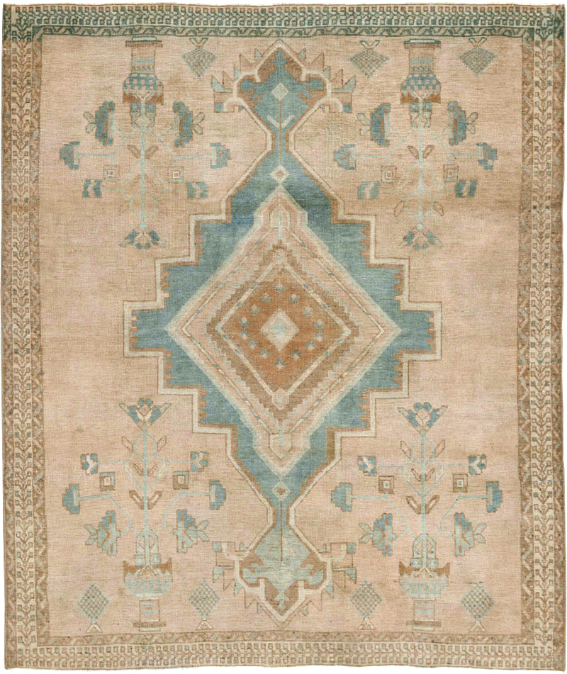 Vintage Persian Afshar Rug, No.27206 - Galerie Shabab