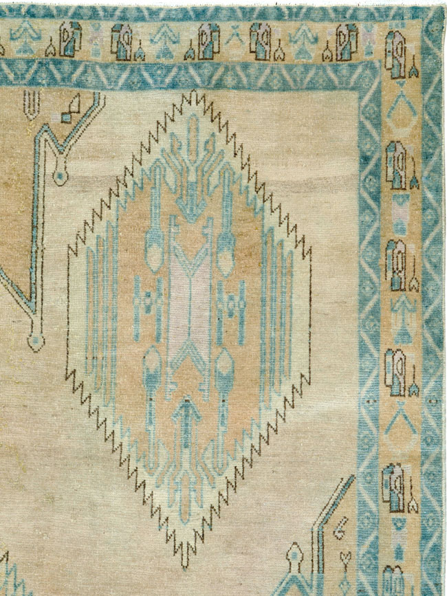 Vintage Persian Afshar Rug, No.27210 - Galerie Shabab