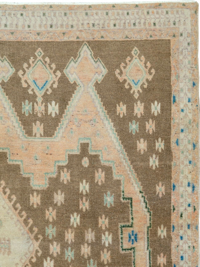 Vintage Persian Afshar Rug, No.27212 - Galerie Shabab