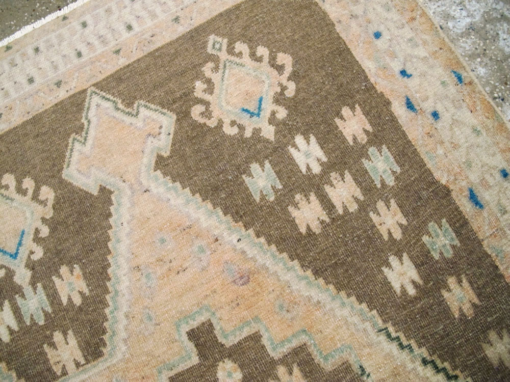 Vintage Persian Afshar Rug, No.27212 - Galerie Shabab