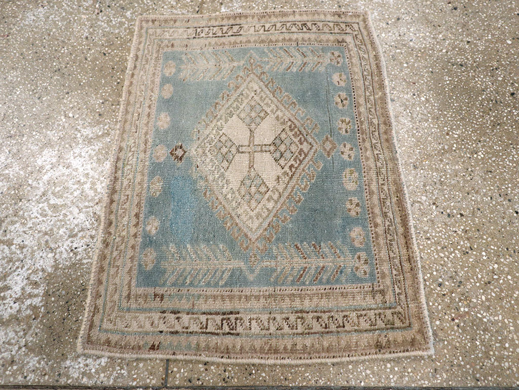 Antique Persian Tabriz Rug (Pair: 2 of 2), No.27216 - Galerie Shabab