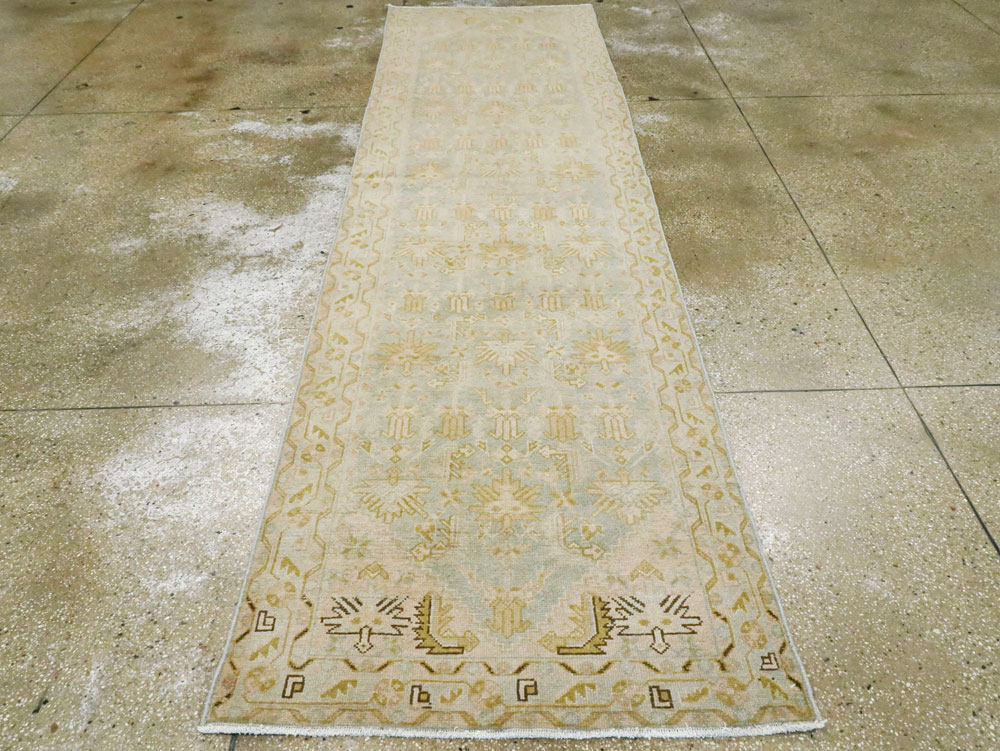 Vintage Persian Malayer Runner, No.27220 - Galerie Shabab