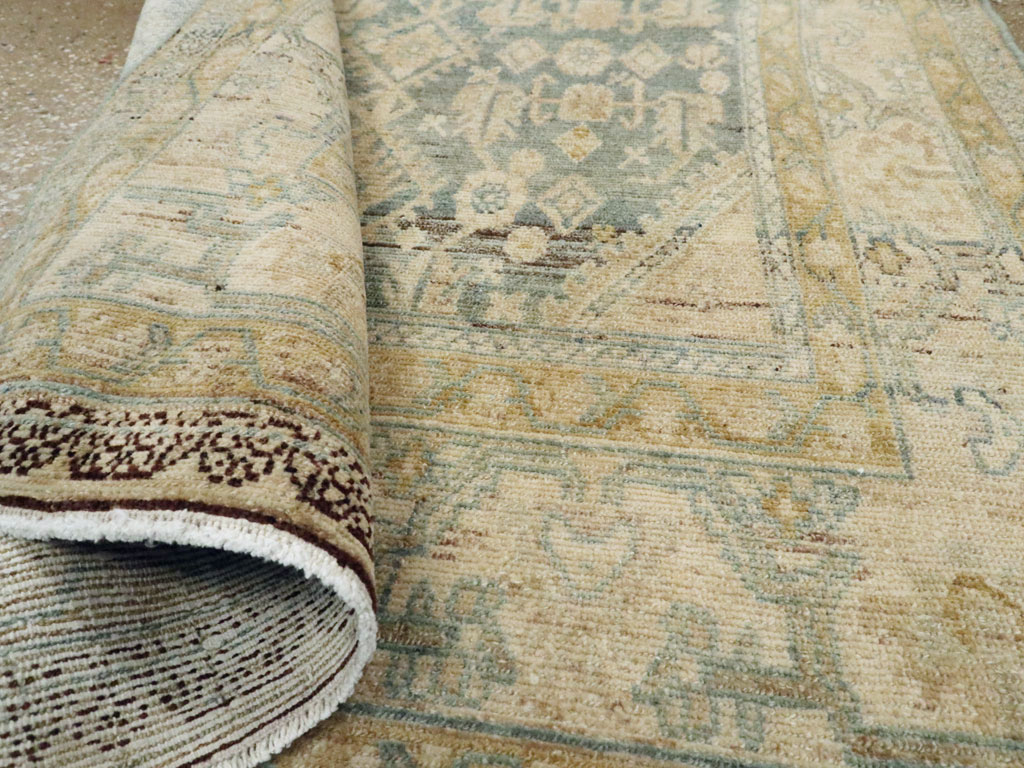 Vintage Persian Malayer Rug, No.27230 - Galerie Shabab