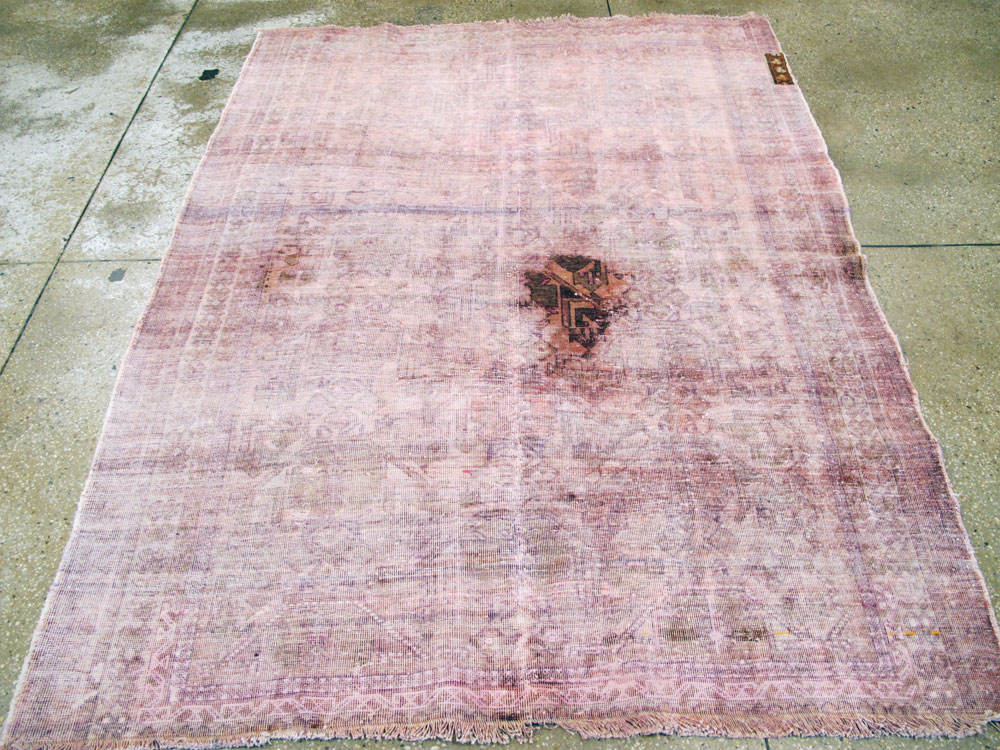 Vintage Persian Afshar Distressed Rug, No.27237 - Galerie Shabab