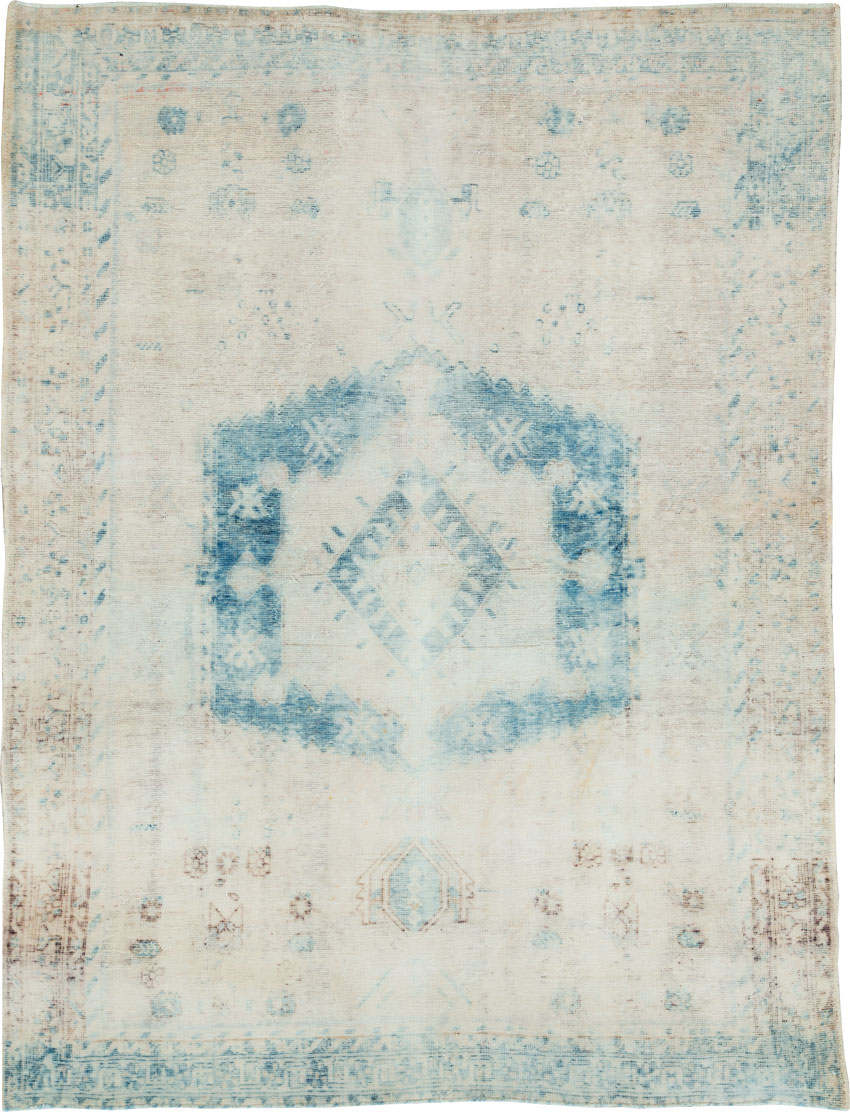 Vintage Persian Afshar Distressed Rug, No.27239 - Galerie Shabab