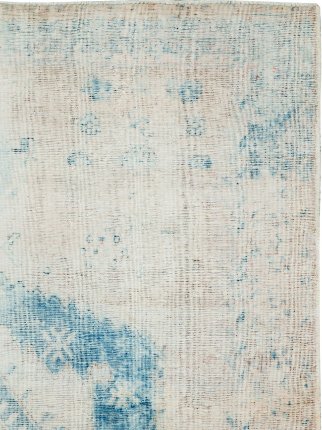 Vintage Persian Afshar Distressed Rug, No.27239 - Galerie Shabab