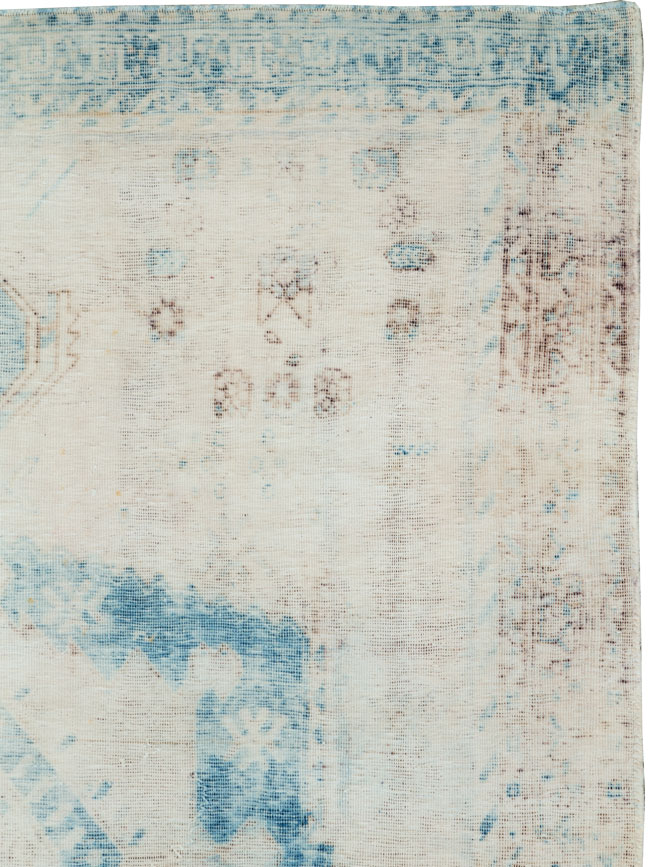 Vintage Persian Afshar Distressed Rug, No.27239 - Galerie Shabab
