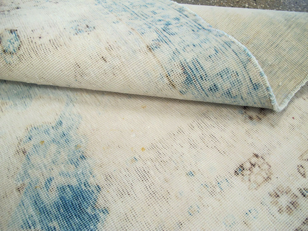 Vintage Persian Afshar Distressed Rug, No.27239 - Galerie Shabab