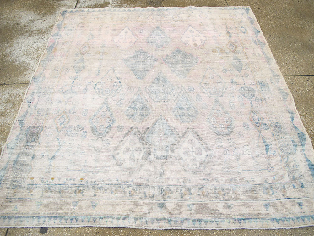 Vintage Persian Afshar Distressed Rug, No.27240 - Galerie Shabab