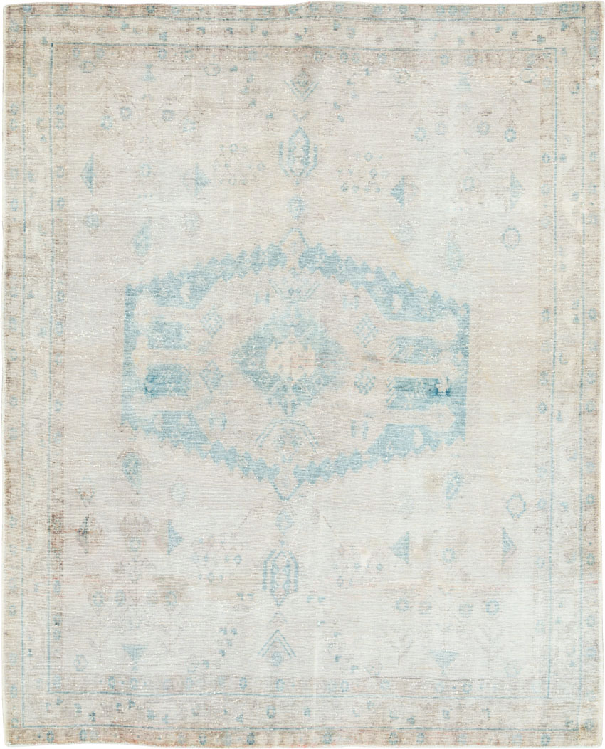 Vintage Persian Afshar Distressed Rug, No.27241 - Galerie Shabab