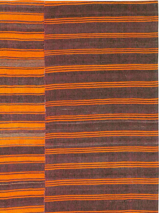 Vintage Turkish Flatweave Kilim Square Room Size Rug, No.27262 - Galerie Shabab