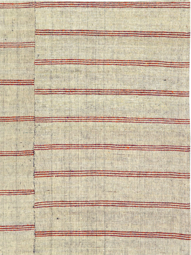 Vintage Turkish Flatweave Kilim Accent Rug, No.27264 - Galerie Shabab