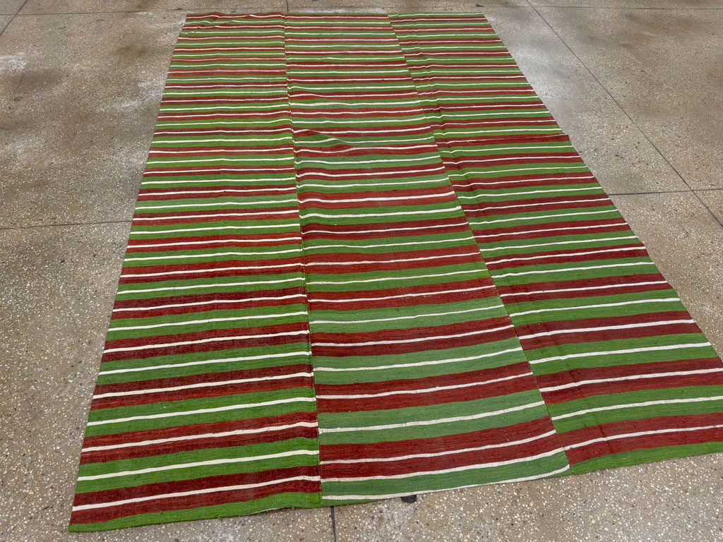 Vintage Turkish Flatweave Kilim Accent Rug, No.27265 - Galerie Shabab