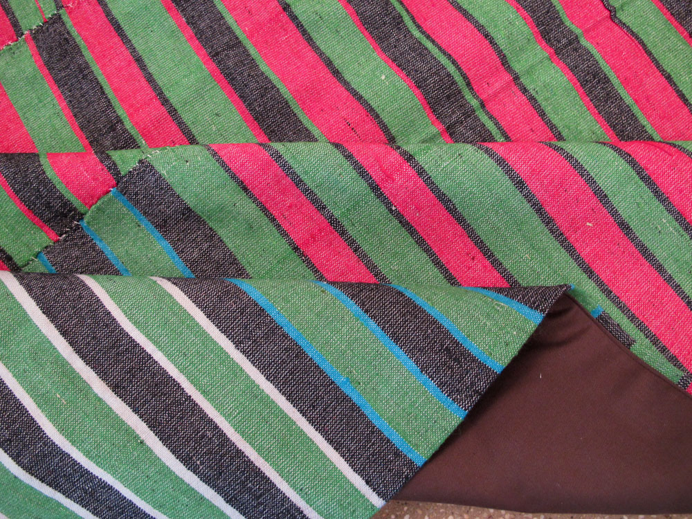 Vintage Turkish Flatweave Kilim Accent Rug, No.27266 - Galerie Shabab