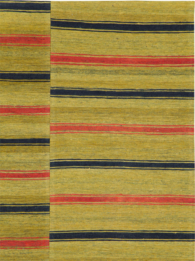 Vintage Persian Flatweave Kilim Accent Rug, No.27268 - Galerie Shabab