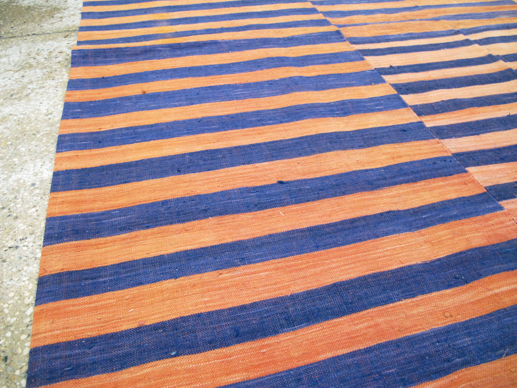 Vintage Turkish Flatweave Accent Rug, No.27273 - Galerie Shabab