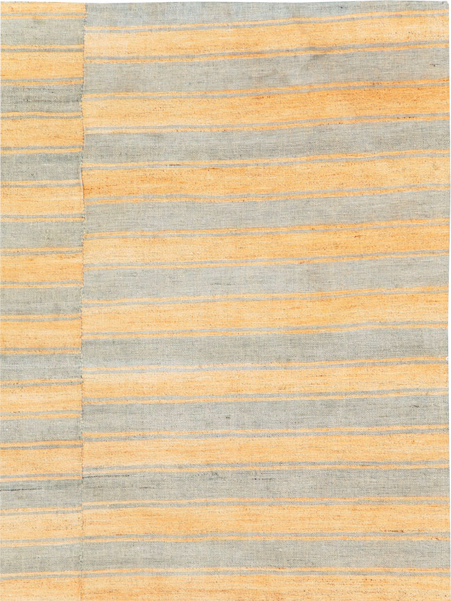 Vintage Turkish Flatweave Kilim Accent Rug, No.27275 - Galerie Shabab