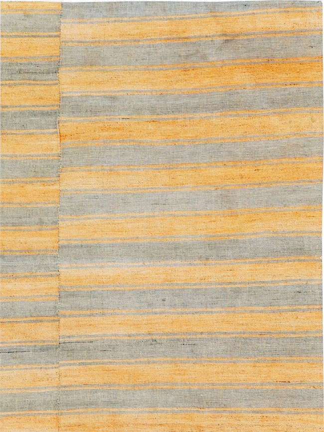 Vintage Turkish Flatweave Kilim Accent Rug, No.27275 - Galerie Shabab