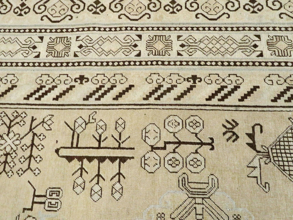 Antique East Turkestan Khotan Room Size Carpet, No.27303 - Galerie Shabab