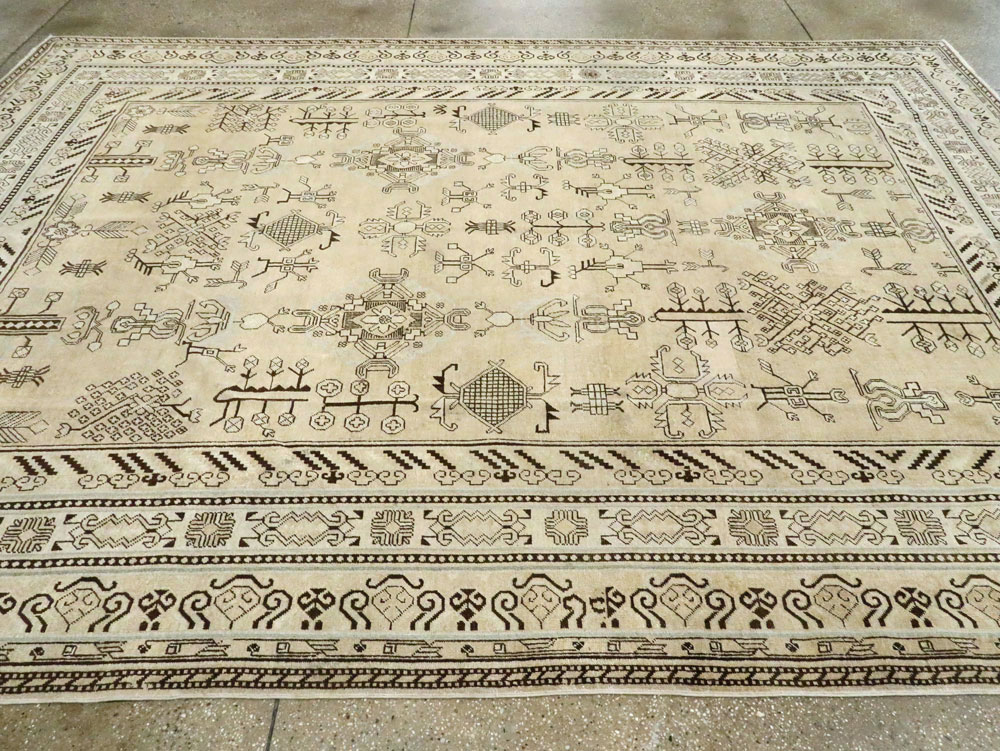 Antique East Turkestan Khotan Room Size Carpet, No.27303 - Galerie Shabab