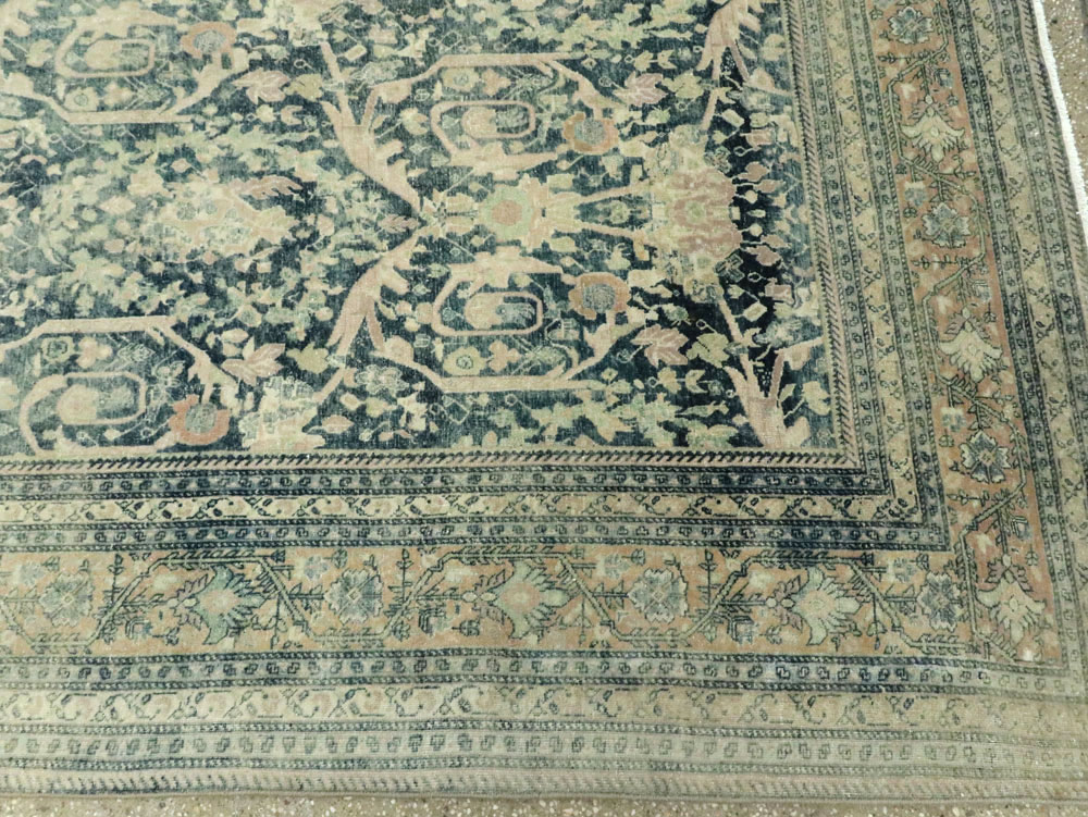 Antique Persian Tabriz Carpet, No.27309 - Galerie Shabab