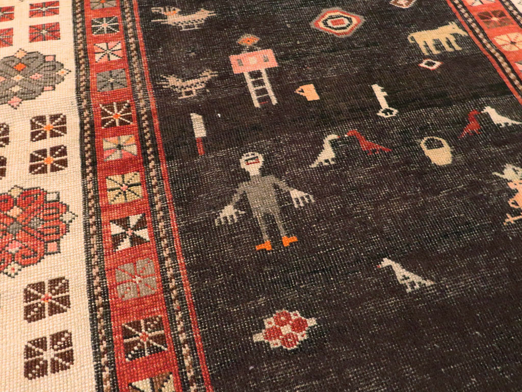 Antique Kurdish Rug, No.27317 - Galerie Shabab