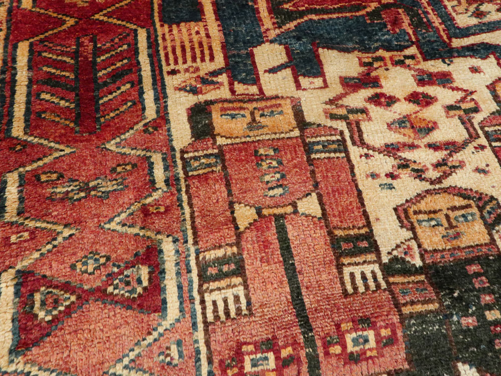 Vintage Persian Bakhtiari Pictorial Rug, No.27318 - Galerie Shabab