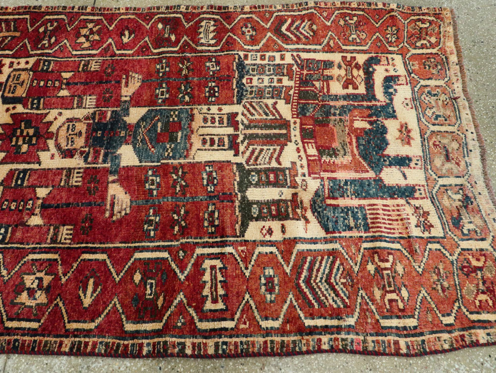 Vintage Persian Bakhtiari Pictorial Rug, No.27318 - Galerie Shabab