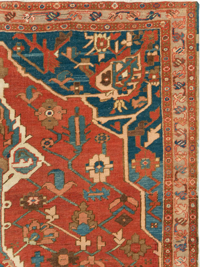 Antique Persian Serapi Gallery Carpet, No.27326 - Galerie Shabab