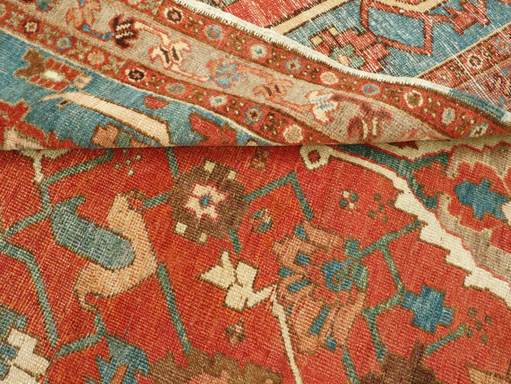 Antique Persian Serapi Gallery Carpet, No.27326 - Galerie Shabab