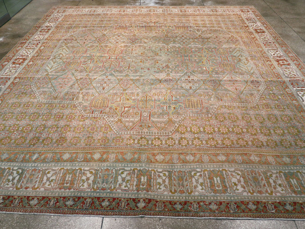 Antique Persian Joshegan Carpet, No.27337 - Galerie Shabab