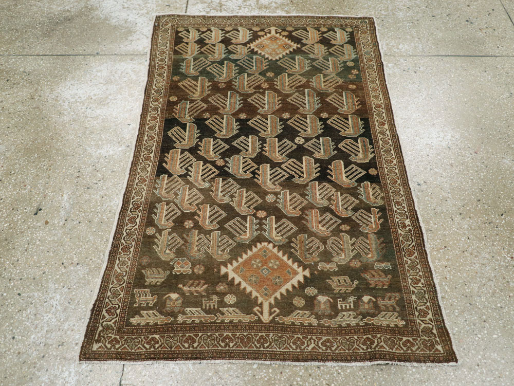 Vintage Persian Malayer Throw Rug, No.27338 - Galerie Shabab
