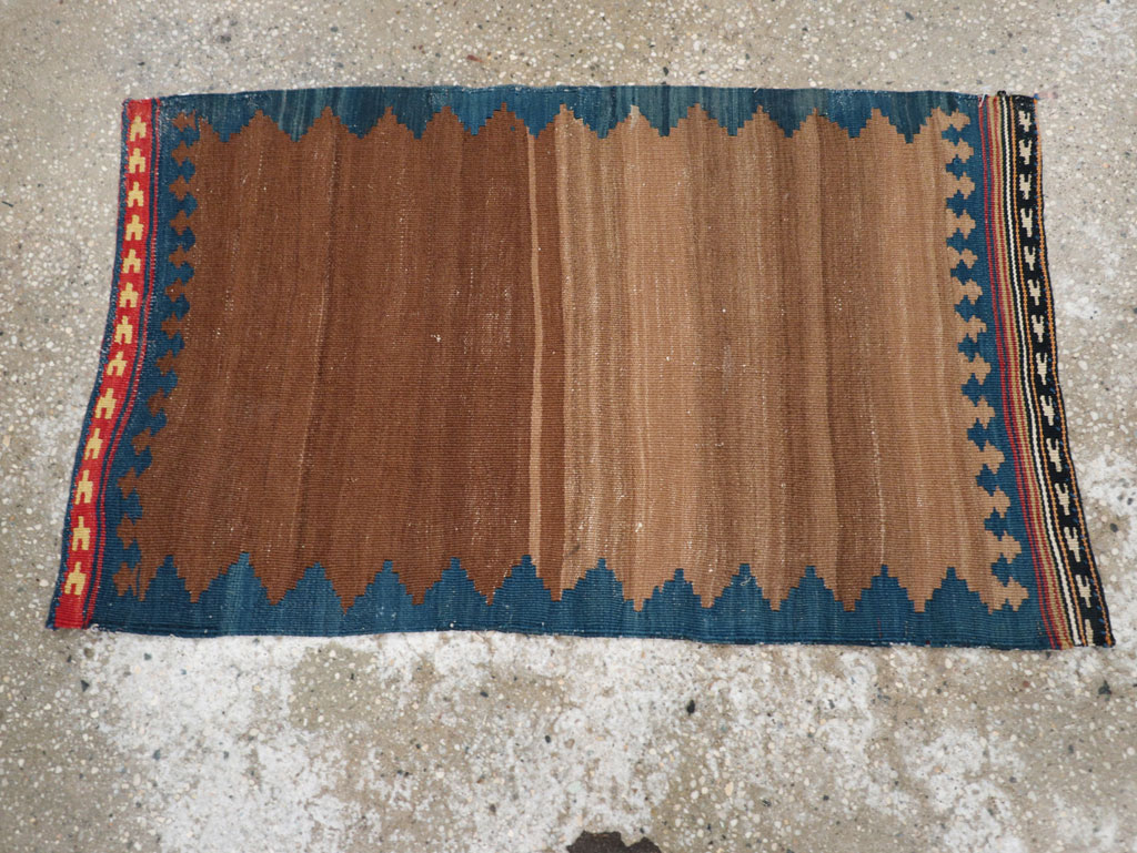 Vintage Persian Kilim Throw Rug, No.27352 - Galerie Shabab