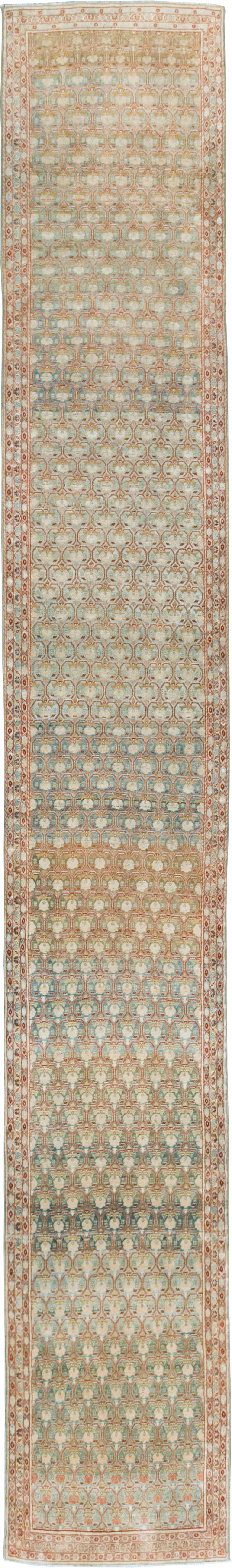 Vintage Persian Mahal Runner, No.27354 - Galerie Shabab