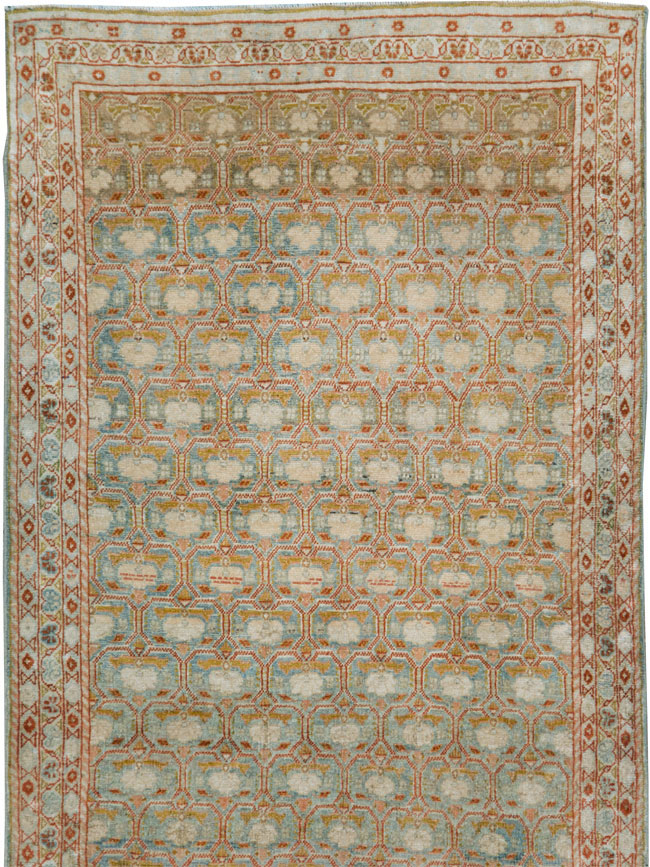 Vintage Persian Mahal Runner, No.27354 - Galerie Shabab