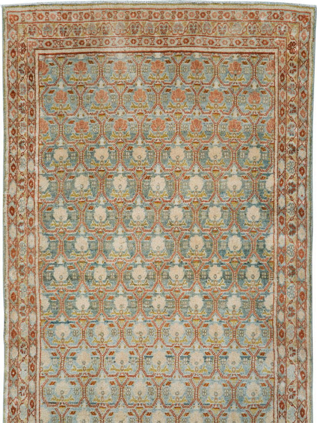 Vintage Persian Mahal Runner, No.27354 - Galerie Shabab