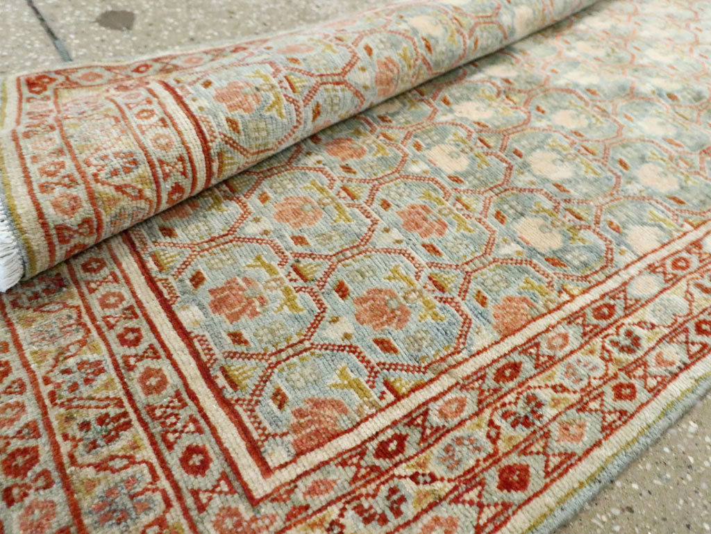 Vintage Persian Mahal Runner, No.27354 - Galerie Shabab