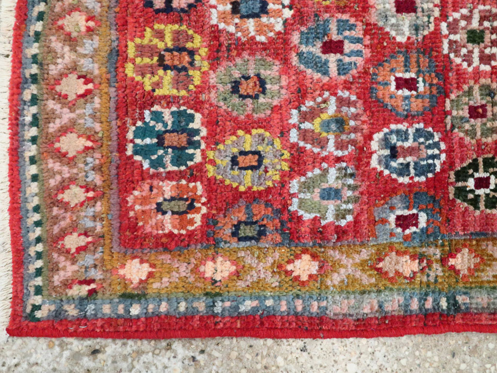 Vintage Persian Mahal Rug, No.27363 - Galerie Shabab