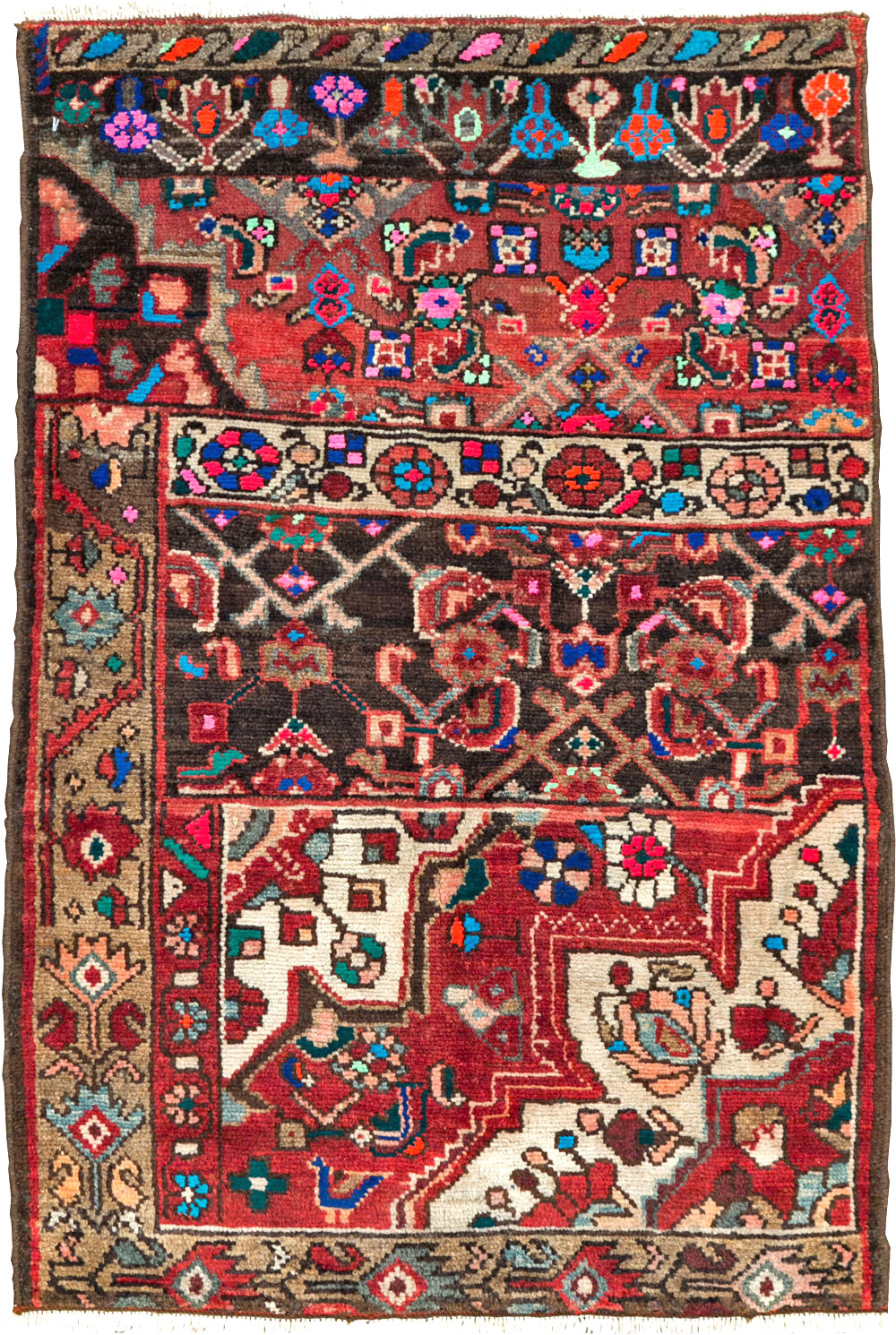 Vintage Persian Wagireh Hamdan Rug, No.27364 - Galerie Shabab