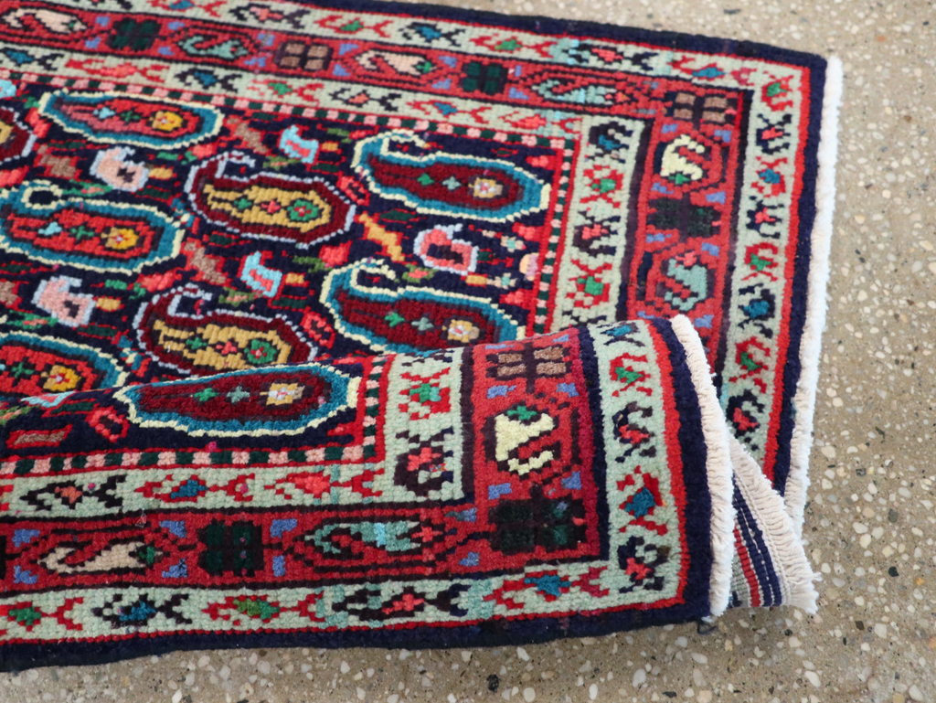 Vintage Persian Hamadan Rug, No.27365 - Galerie Shabab