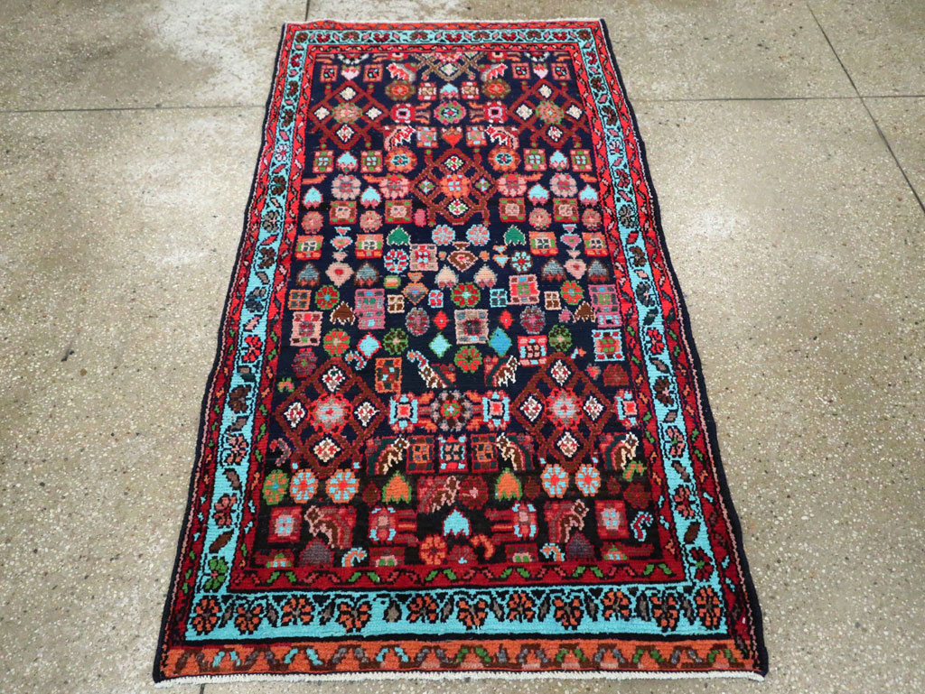 Vintage Persian Hamadan Rug, No.27378 - Galerie Shabab