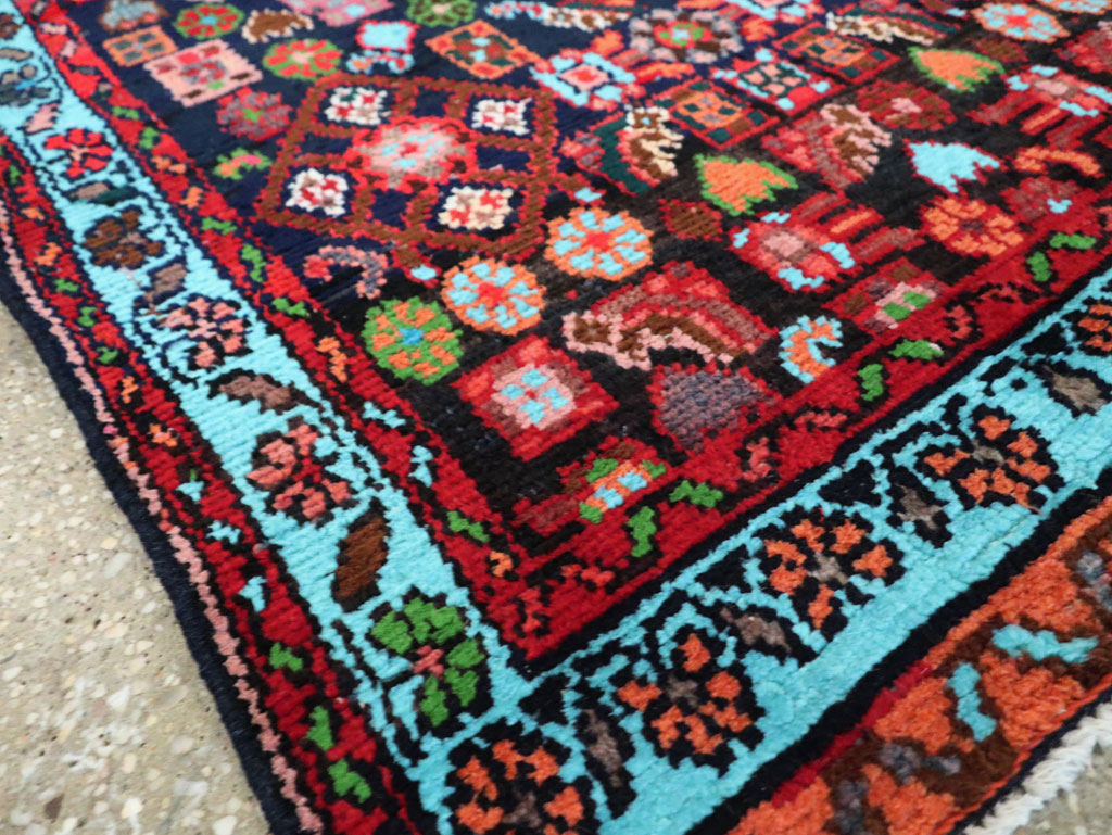 Vintage Persian Hamadan Rug, No.27378 - Galerie Shabab