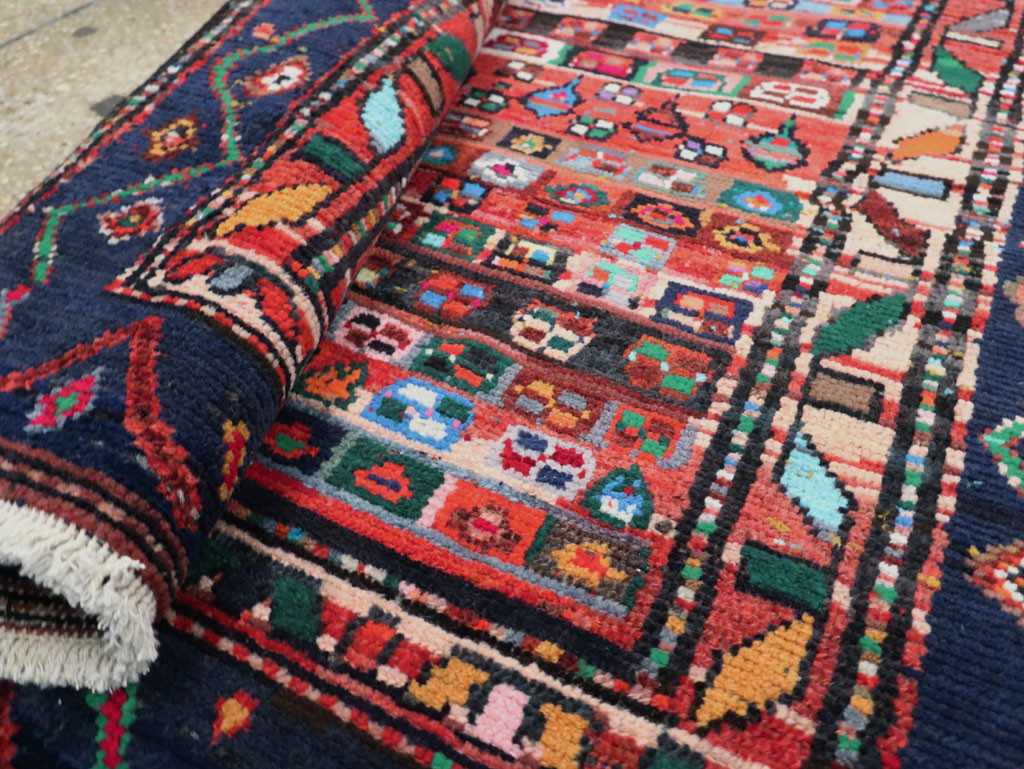 Vintage Persian Hamadan Rug, No.27383 - Galerie Shabab