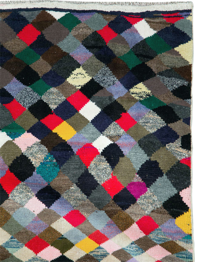 Vintage Persian Art Deco Style Shiraz Throw Rug, No.27387 - Galerie Shabab